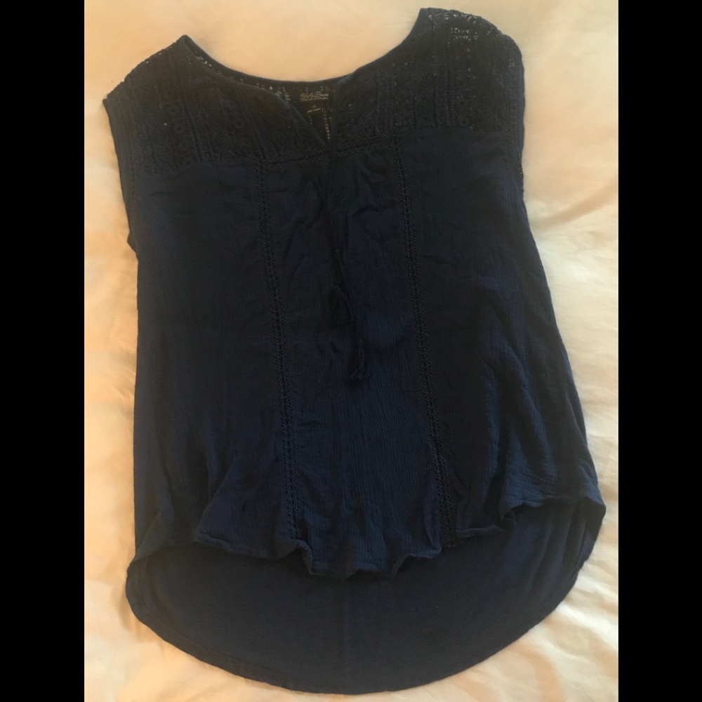 Lucky Brand navy top